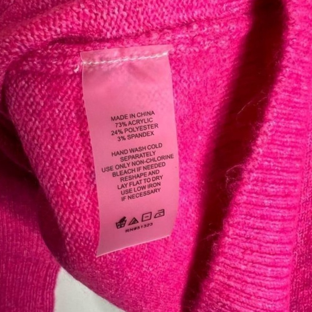 VINCE CAMUTO Oversized Weekend Vibes Sweater XS Hot Pink Crew Neckline - Picture 8 of 9